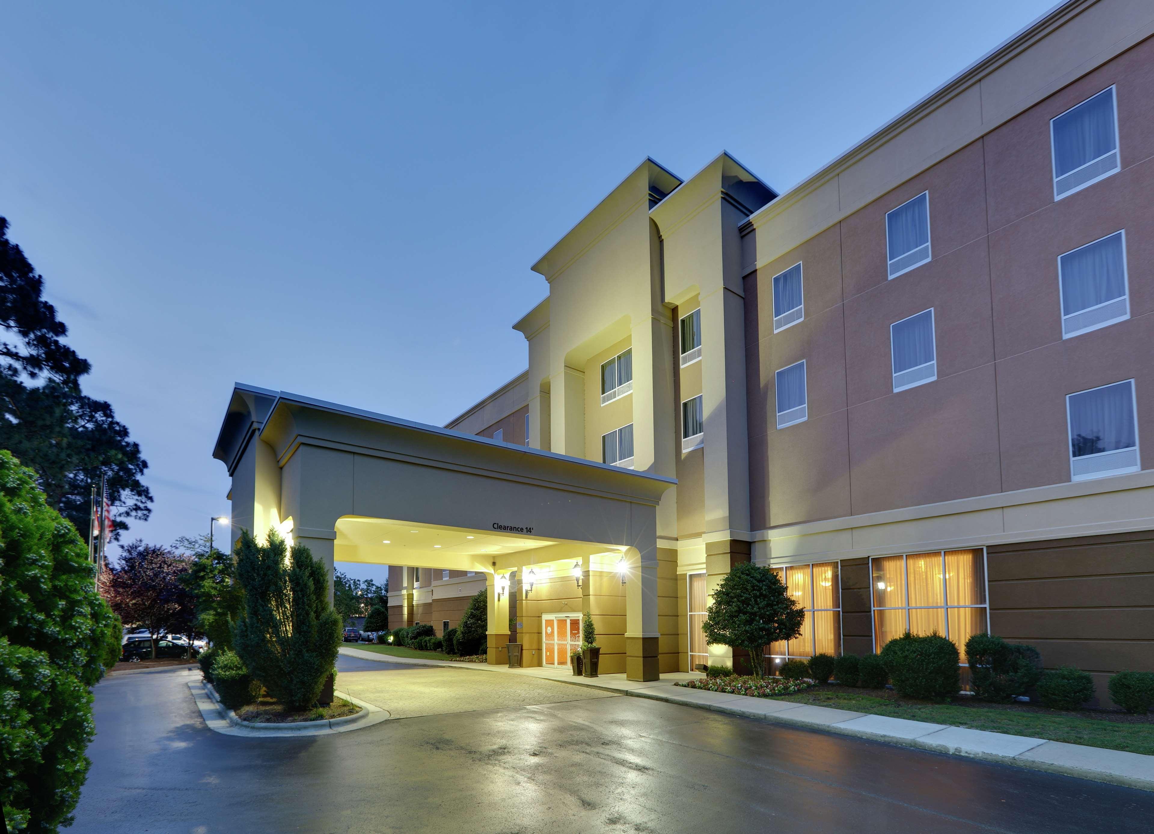 Hampton Inn & Suites Southern Pines-Pinehurst Aberdeen Экстерьер фото