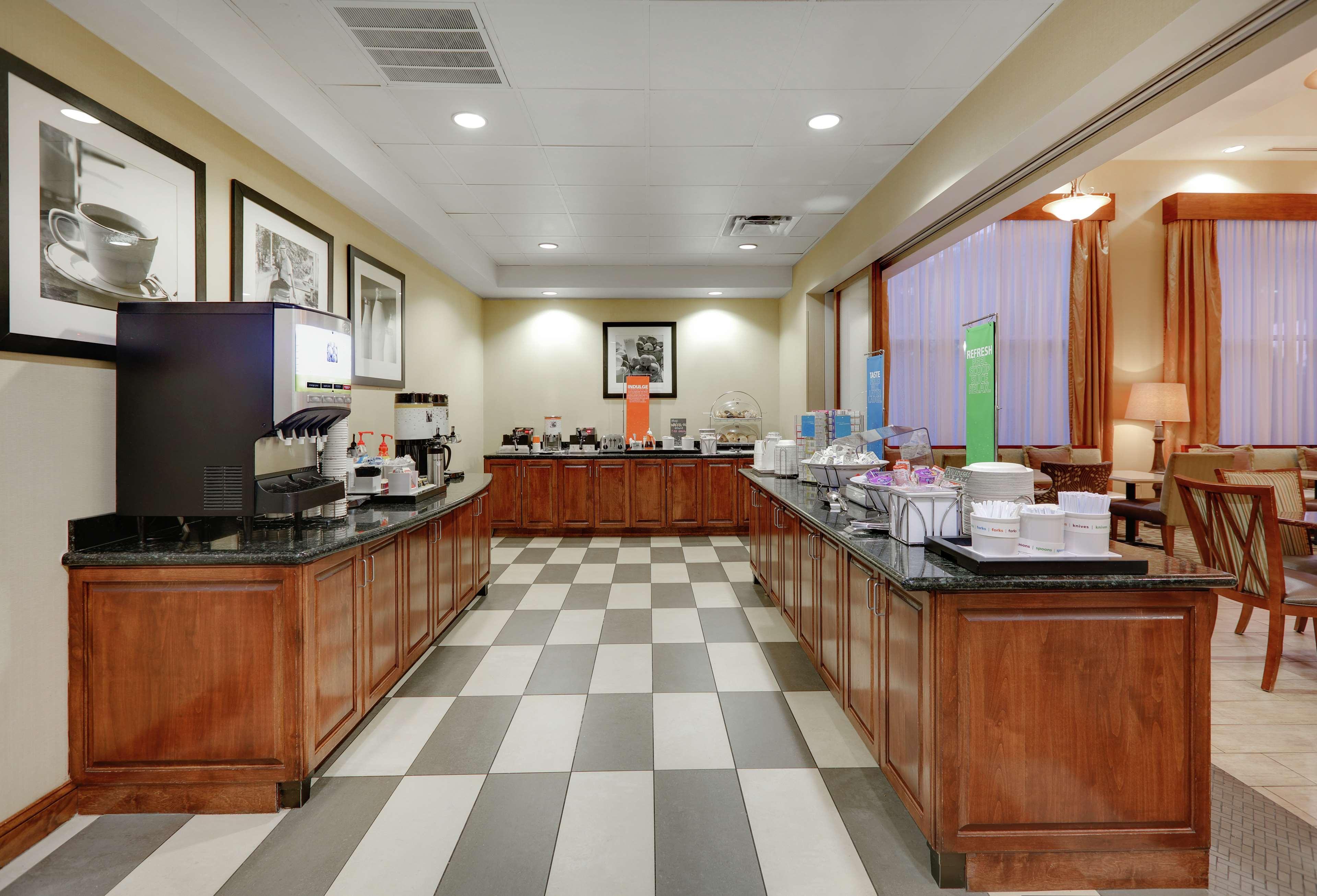 Hampton Inn & Suites Southern Pines-Pinehurst Aberdeen Экстерьер фото
