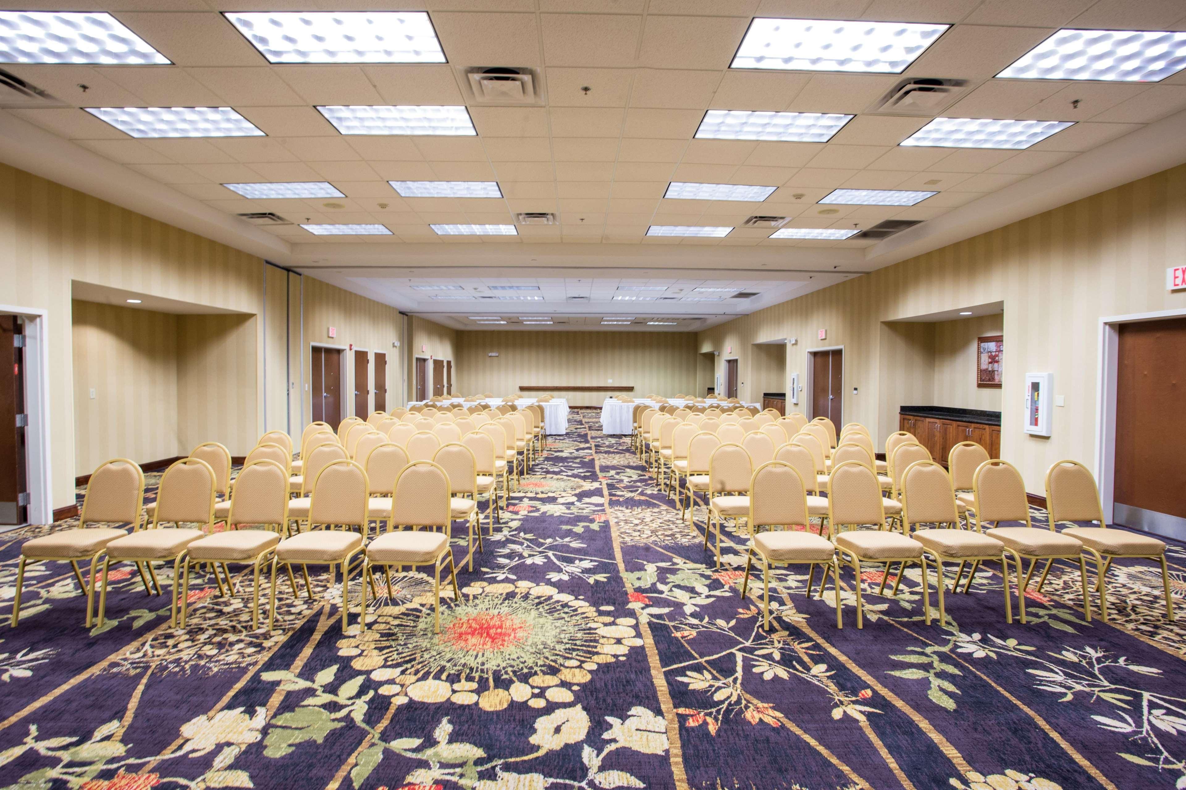 Hampton Inn & Suites Southern Pines-Pinehurst Aberdeen Экстерьер фото