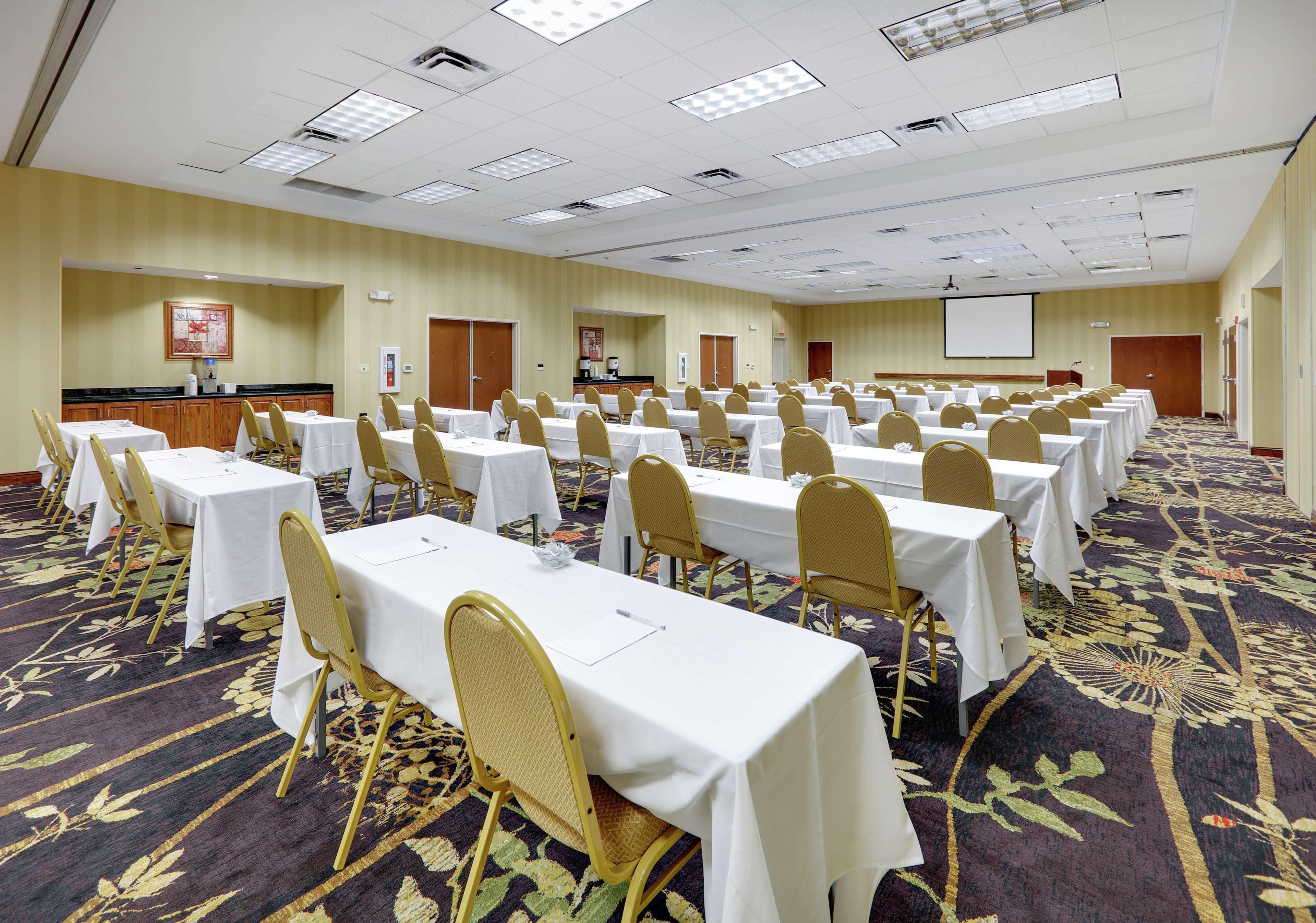 Hampton Inn & Suites Southern Pines-Pinehurst Aberdeen Экстерьер фото