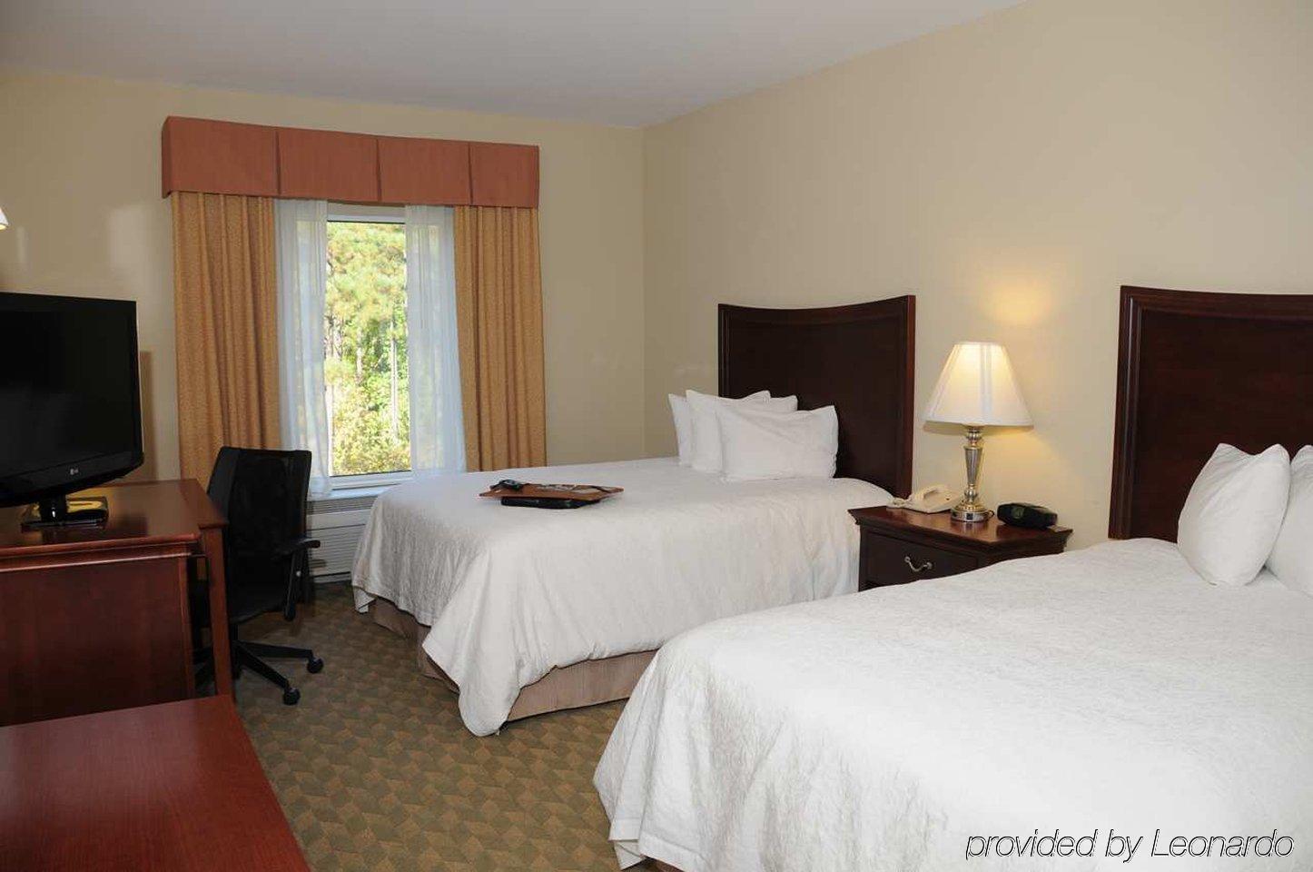 Hampton Inn & Suites Southern Pines-Pinehurst Aberdeen Экстерьер фото